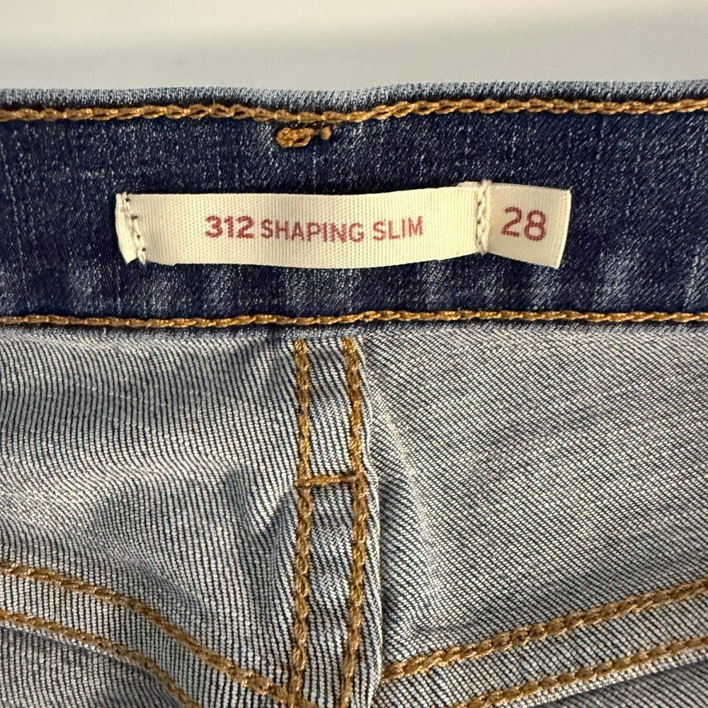 Levis 312 Shaping Slim Jeans Womens 28x32 Medium Wash Blue Denim Mid Rise - Picture 6 of 16